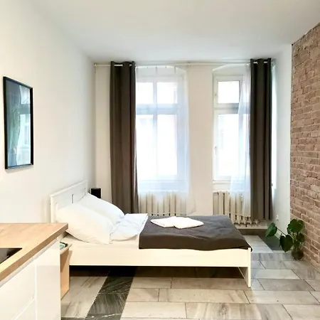 Monstera-32m,aneks,5min Rynek Апартаменти *