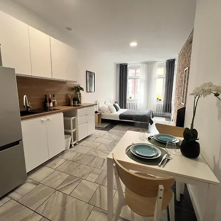 Апартаменти Monstera-32m,aneks,5min Rynek *