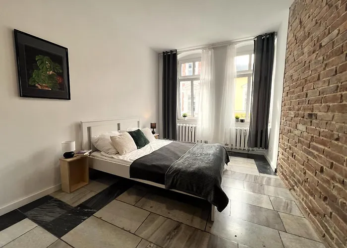 Lägenhet Monstera-32m,aneks,5min Rynek *