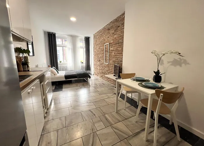 Lägenhet Monstera-32m,aneks,5min Rynek Bydgoszcz